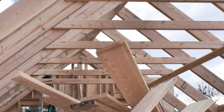 Trusses are set